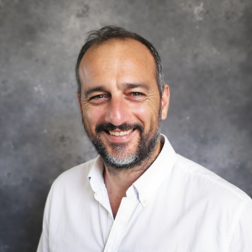 Cesare Rozzisi, Founder